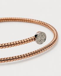 Bracciale Aperto in Oro Rosa e Bianco con Doppi Cerchi e Diamanti