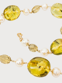 Collana Girocollo con Ambra Verde e Perle in Oro Giallo 18 kt
