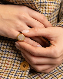 Anello in Oro con Pavé di Diamanti