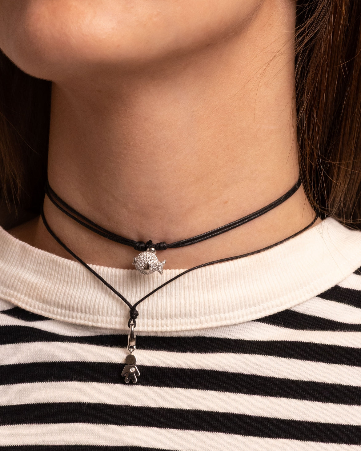 Collana con Pendente Pesce e Pavé Luminoso