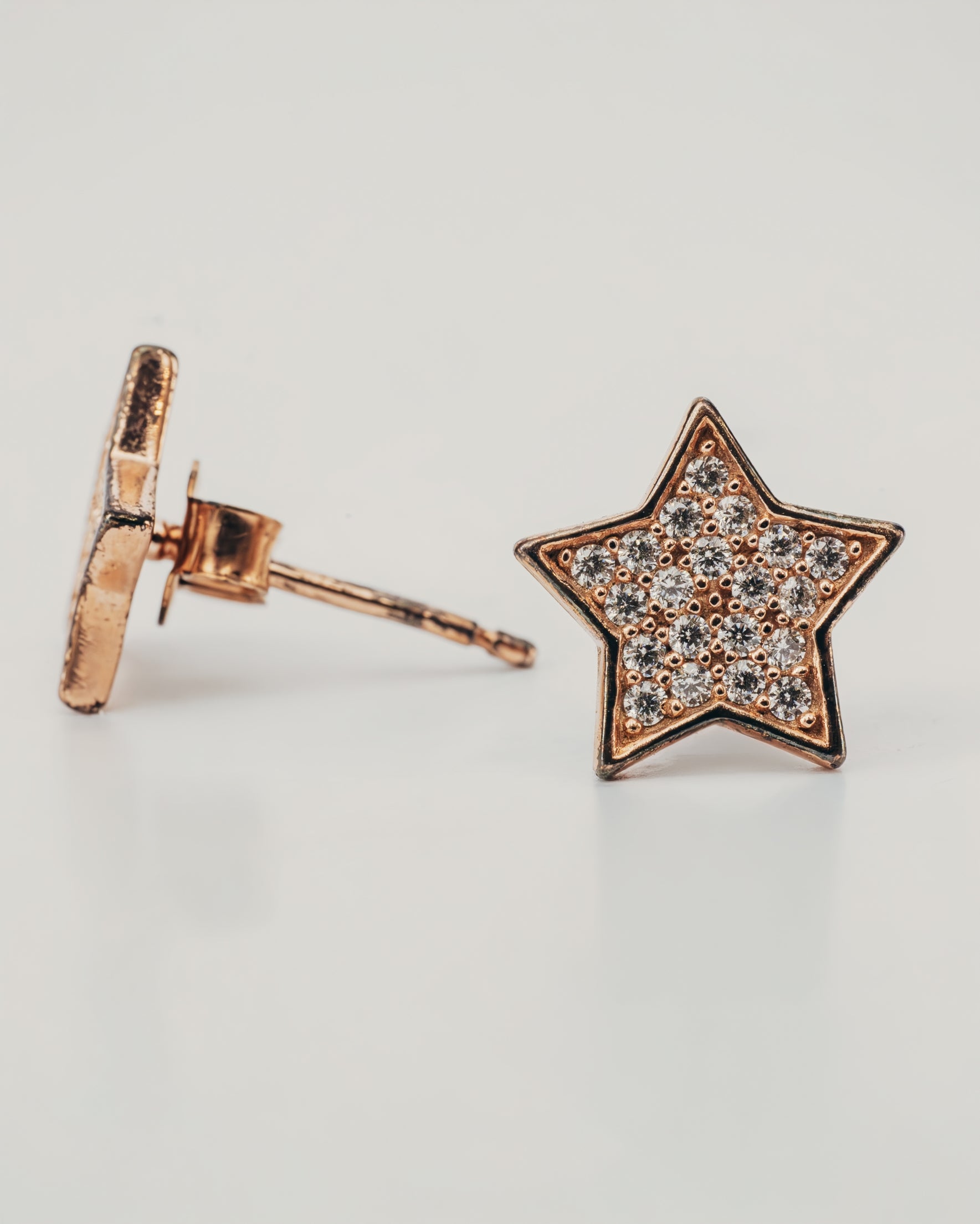 Orecchini Stella in Oro Rosa con Diamanti