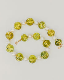 Collana con Pietre Verdi Semitrasparenti e Perle