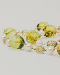 Collana con Pietre Verdi Semitrasparenti e Perle