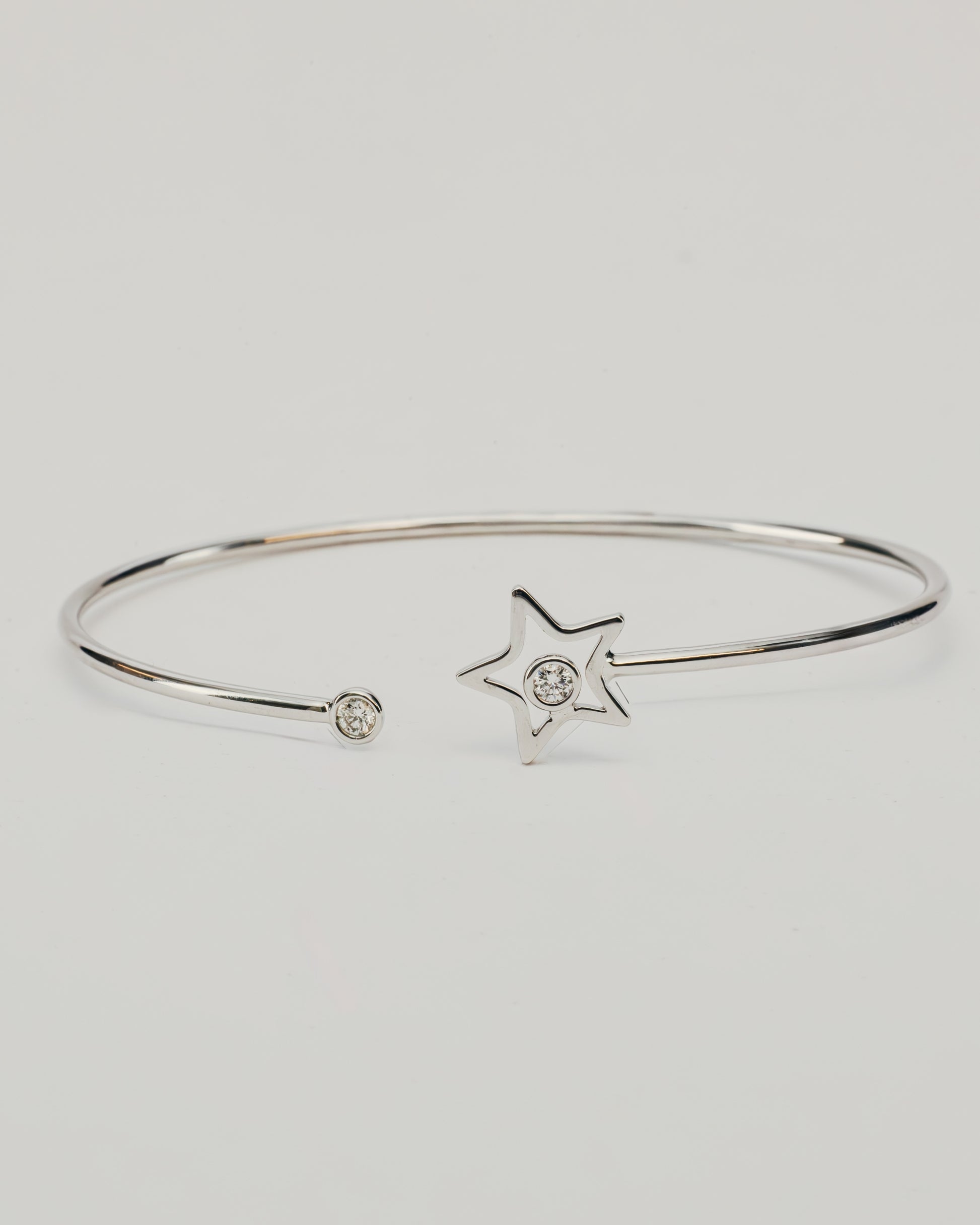 Bracciale Rigido con Stella e Punto Luce