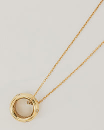 Collana Dorata con Pendente Cilindrico e Diamanti